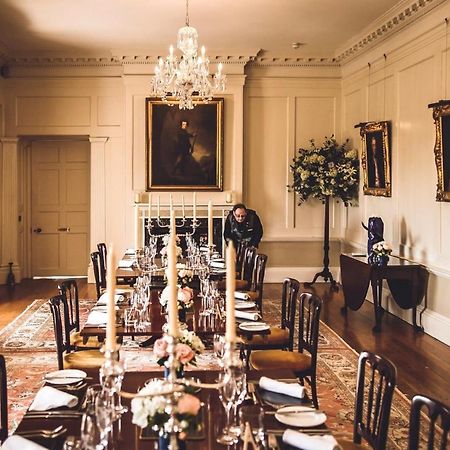 Pentillie Castle And Estate ซัลทาช ภายนอก รูปภาพ