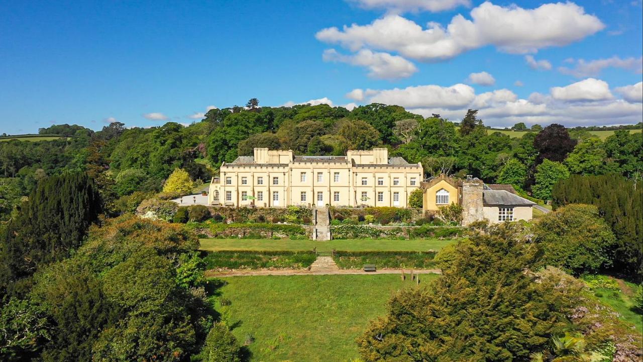 Pentillie Castle And Estate ซัลทาช ภายนอก รูปภาพ